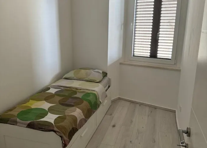Apartman Mia *